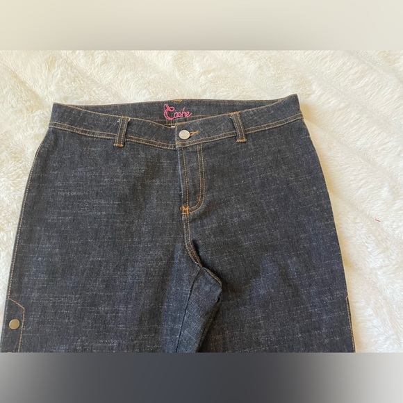 Cache Jeans. - Picture 2 of 13